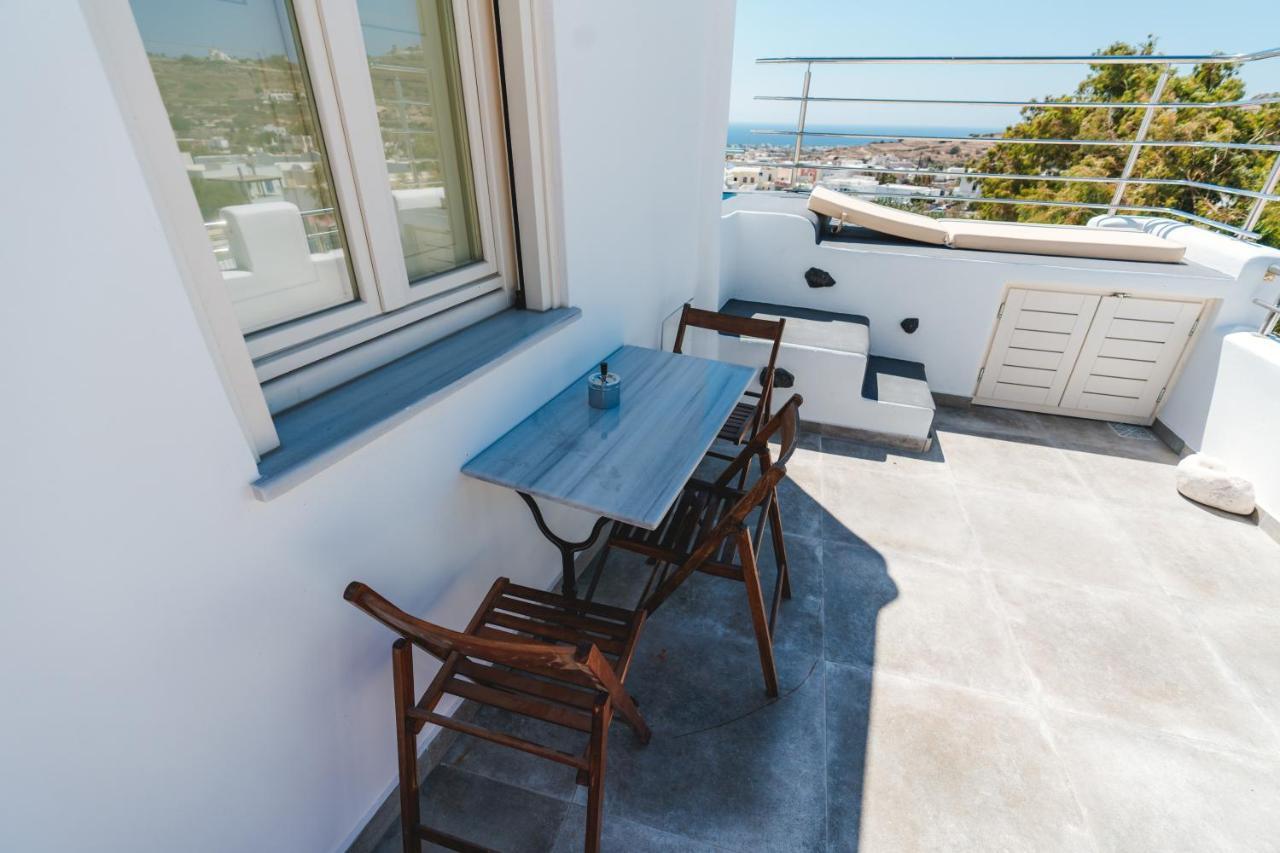 Lux House With Outdoor Jacuzzi And Sea View In Santorini Apartment Emporio  Exterior photo